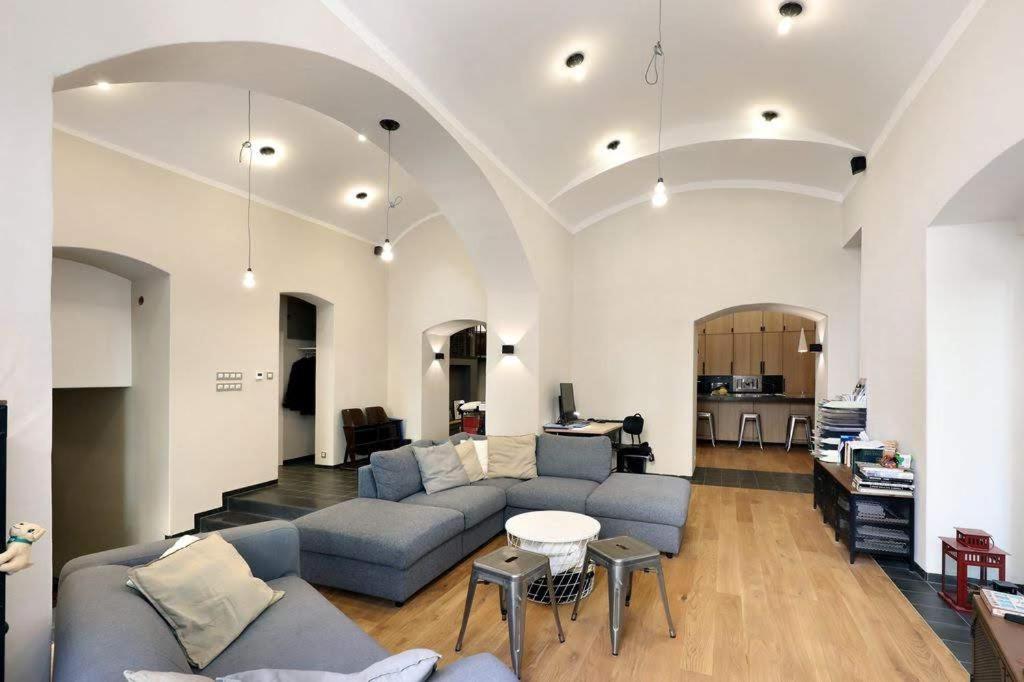 Design Loft 2 Minutes To Wenceslas Square Prague Exterior photo